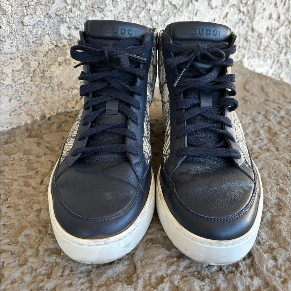 Gucci Men’s Blue & Beige GG Supreme Canvas High-Top Sneakers Size 6G - Picture 2 of 14